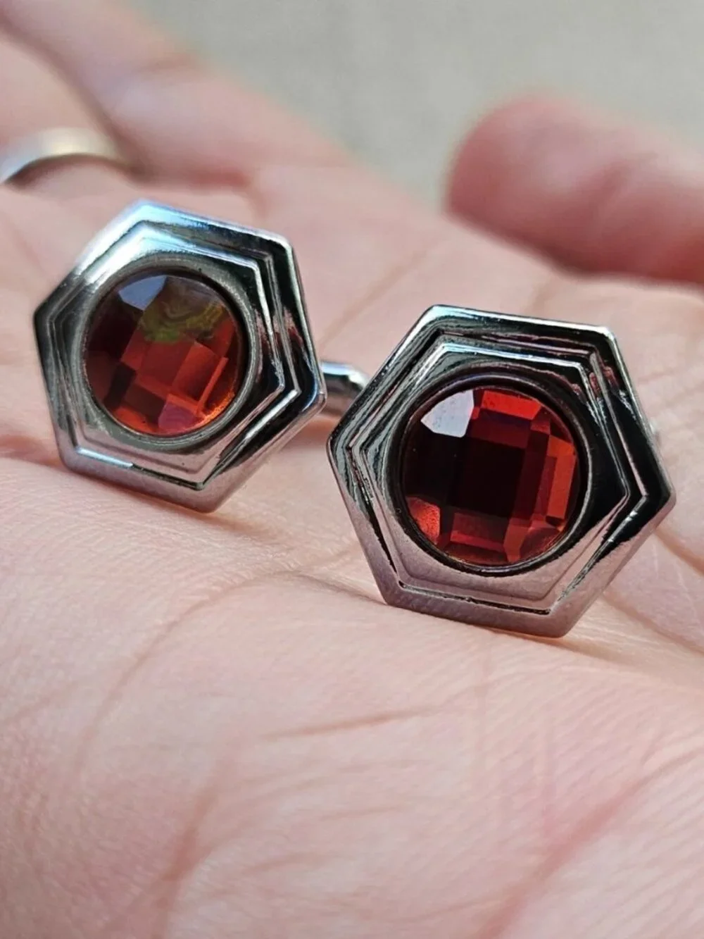 Father Day Gifts Cufflinks Silver Tone Red Crystal Centered Fashion Men Jewelry